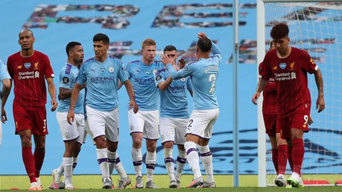 Man City thắng sốc Liverpool 4-0: Phát súng báo hiệu hành trình trở lại bắt đầu