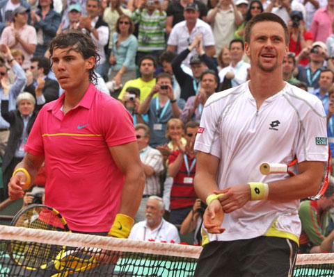 Soderling hạ Nadal tại vòng bốn Roland Garros 2009