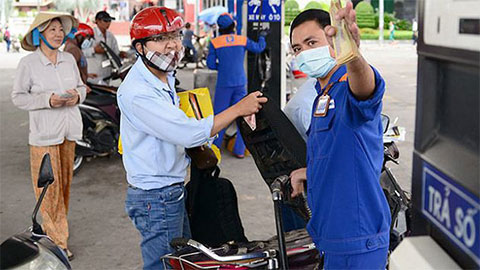 Giá xăng, dầu hôm nay 14/7: Lao dốc về dưới mốc 40 USD/thùng