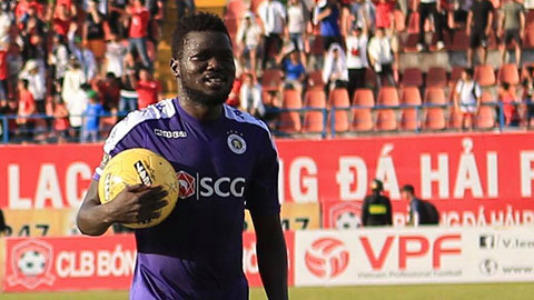 Tiền vệ Moses Oloya (Hà Nội FC): 'Gặp Hải Phòng thật sự không dễ'