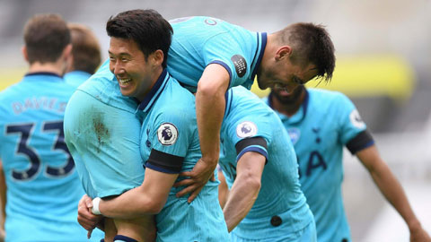 Son Heung-min và các đồng đội ở Spurs ăn mừng chiến thắng ngay trên sân của Newcastle 