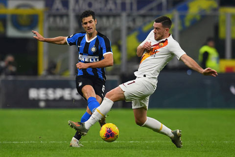 Candreva (trái) và đồng đội tại Inter đủ sức đánh bại Roma ngay trên sân khách