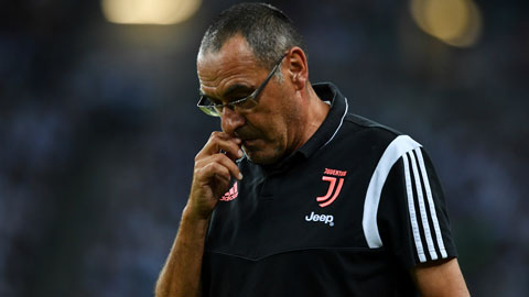 HLV Sarri vẫn chưa tạo được dấu ấn trong lối chơi của Juventus