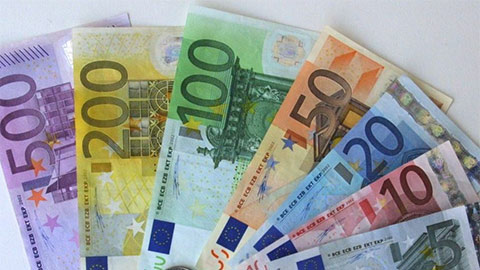 Tỷ giá ngoại tệ ngày 2/8: Euro, bảng Anh vẫn tiếp đà tăng giá mạnh