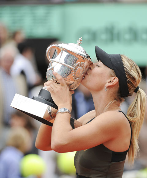 Sharapova có tổng cộng 21 tuần giữ ngôi số một quần vợt nữ thế giới
