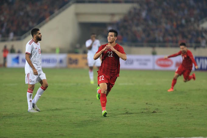 Tiến Linh là người ghi bàn thắng duy nhất cho ĐT Việt Nam ở lượt đi trước UAE. Ảnh: Đức Cường