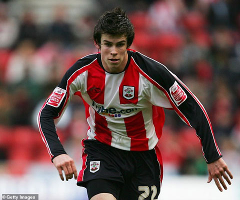 Bale được Elias phát hiện cho Southampton