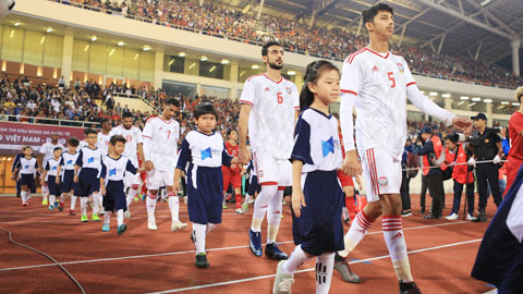 UAE, Thái Lan than phiền khi hoãn vòng loại World Cup 2022 