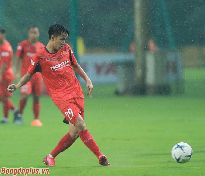 Lê Minh Bình, cầu thủ ghi 5 bàn sau 9 trận cho Bà Rịa Vũng Tàu là 1 trong những cái tên đáng chú ý của U22 Việt Nam 