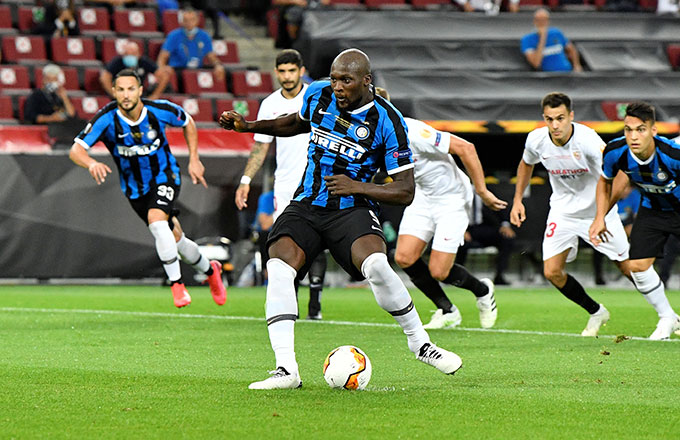 Lukaku mở tỷ số từ sớm cho Inter