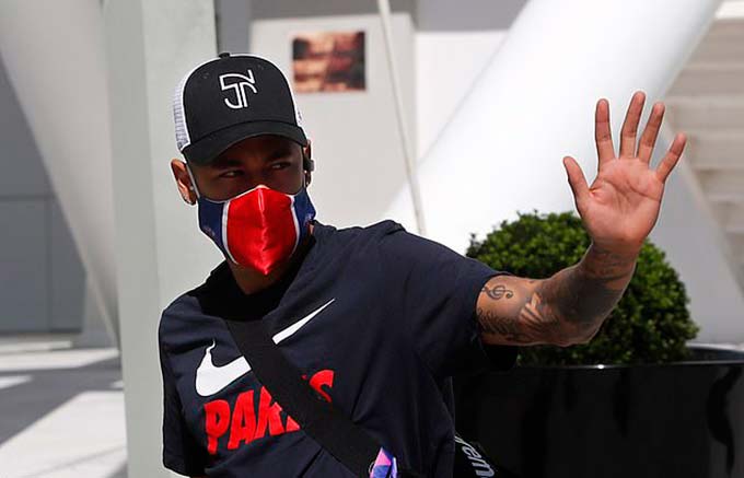 Neymar có phải tù nhân tại PSG?