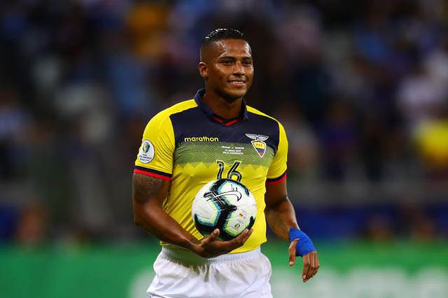 Antonio Valencia: Valencia rời M.U vào mùa Hè 2019 để quay lại Ecuador thi đấu cho LDU Quito. Nhưng ở mùa giải 2019/20, anh chỉ thi đấu có 7 trận và đã rời CLB