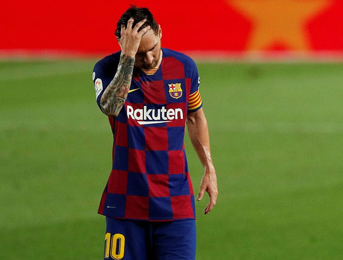 Messi đang chờ từng ngày rời Barca