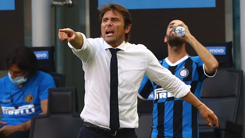 Conte mua 'hàng hết đát',  làm nốt 1 năm ở Inter