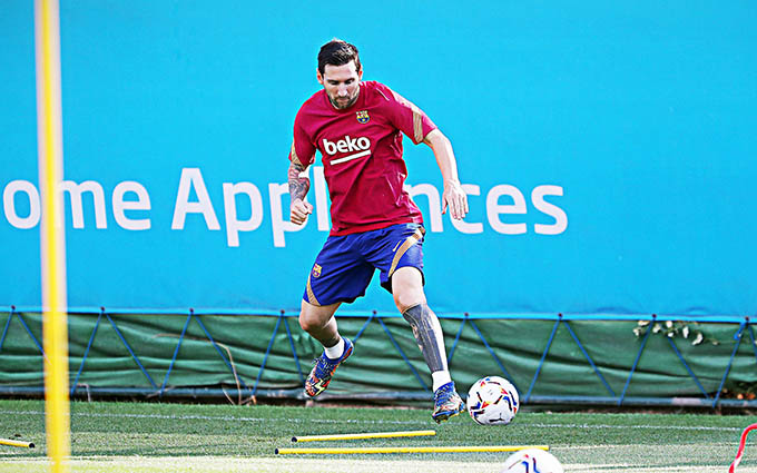 Messi tập luyện rất chăm chỉ với quyết tâm lấy lại thể lực và phong độ khi ngày khai mạc La Liga 2020/21 sắp tới