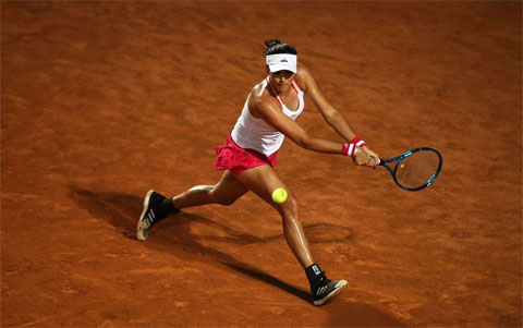 Muguruza giành hai Grand Slam, lần lượt ở Roland Garros 2016 và Wimbledon 2017