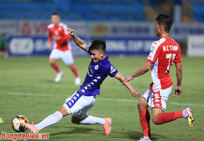 Quang Hải ghi bàn thắng ở phút 62 