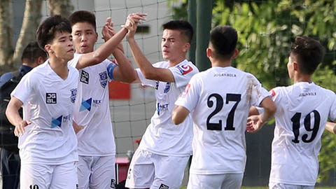 VCK U17 Quốc gia 2020: Chơi thiếu người, đàn em của Công Phượng vẫn ngược dòng ấn tượng VCK U17 Quốc gia 2020: Chơi thiếu người, đàn em của Công Phượng vẫn ngược dòng ấn tượng