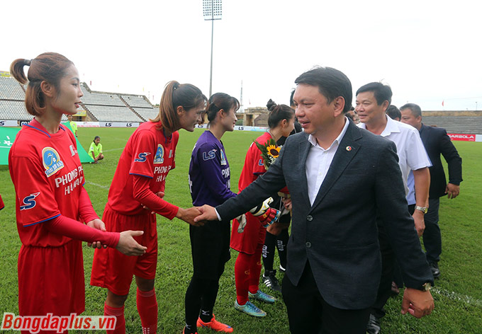 Chiều 22/9, lượt đi giải bóng đá Nữ VĐQG – Cúp Thái Sơn Bắc 2020 chính thức khởi tranh tại hai địa điểm SVĐ Hà Nam (Thành phố Phủ Lý, tỉnh Hà Nam) và Trung tâm đào tạo bóng đá trẻ Việt Nam (Hà Nội).
