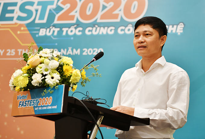 Ông Nguyễn Thành Nhương, Phó Tổng Giám đốc Tổng Công ty Viễn thông Viettel cho biết toàn bộ doanh thu bán vé từ giải chạy được dùng để phẫu thuật tim miễn phí cho trẻ em nghèo