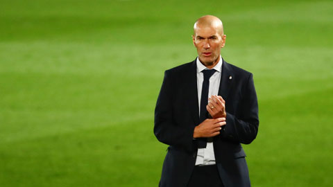 Real Madrid thắng nhọc, HLV Zidane hãy dừng vầy vọc đội hình