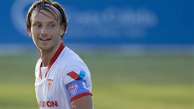 Rakitic mới trở về khoác áo Sevilla