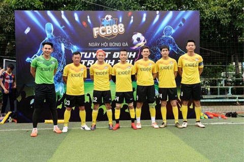 Đội khách mời của giải đấu – FC Nghệ sỹ