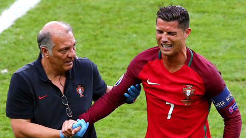 Chấn thương trong trận chung kết không thể ngăn Ronaldo cùng Bồ Đào Nha vô địch EURO 2016