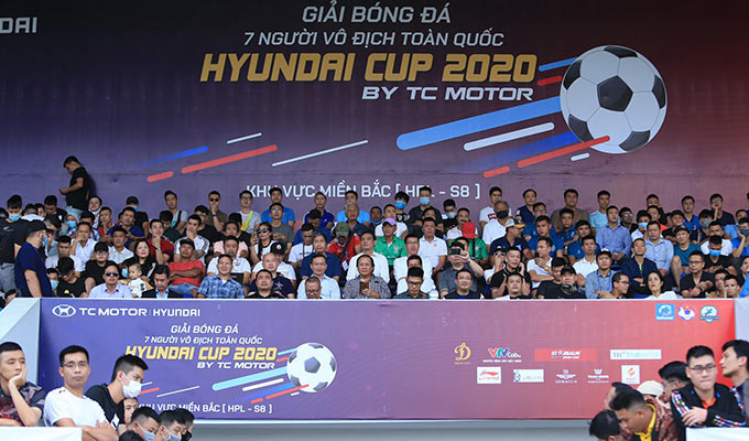 Chiều 11/10, sau nhiều ngày chờ đợi, giải bóng đá 7 người vô địch toàn quốc Hyundai Cup 2020 By TC Motor Khu vực phía Bắc (HPL-S8) đã chính thức khai mạc tại sân vận động Trung tâm Văn hóa, Thông tin và Thể thao quận Hoàng Mai