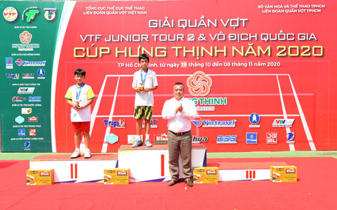Đỗ La Việt Nhật (VNTennis) vô địch đơn nam U12