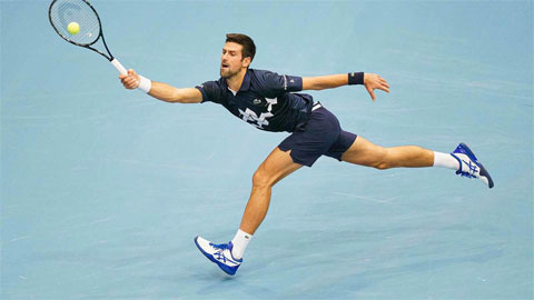 Djokovic thoát hiểm vào tứ kết Vienna Mở rộng 2020