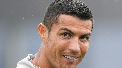 Ronaldo âm tính với Covid-19, sẵn sàng trở lại ngay tuần này