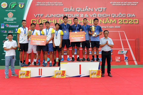 CLB Hải Đăng Tây Ninh 1 vô địch đồng đội nam