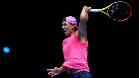 Nadal đụng 'đá tảng' Rublev ở trận đầu ATP Finals 2020