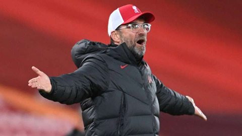 Klopp để ngỏ khả năng gia cố hàng thủ tháng 1 tới