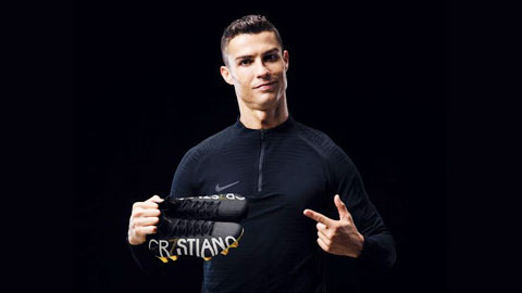 Ronaldo ký hợp đồng tài trợ trọn đời với Nike trị giá gần 1 tỷ bảng