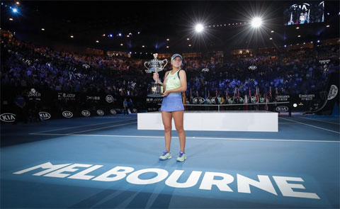 Mùa giải 2020, Sofia Kenin vô địch Australian Open lần đầu tiên trong sự nghiệp