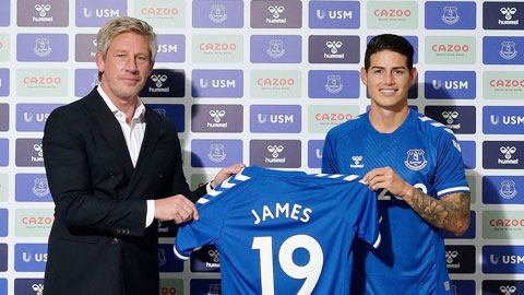 Brands (trái) đã mang về Everton nhiều cầu cầu thủ chất lượng, điển hình là James Rodriguez