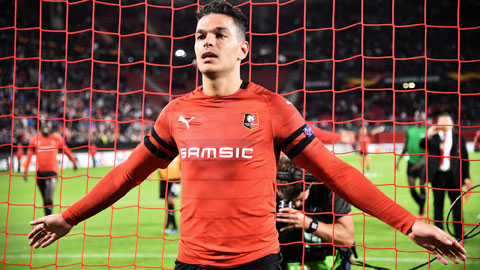 Ben Arfa dọa xé lưới PSG