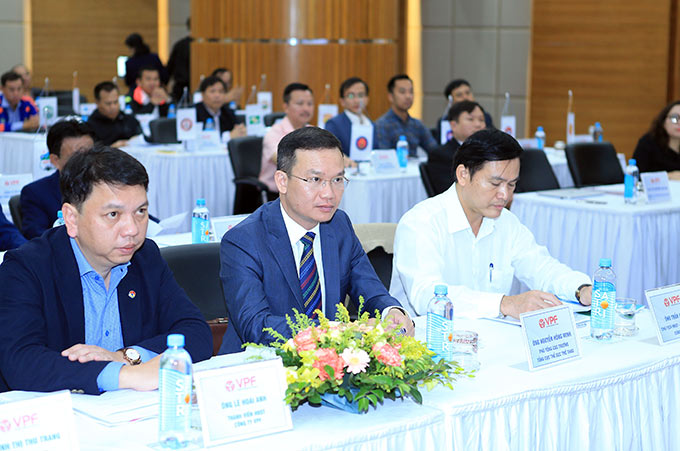 Đến dự đại hội có ông Nguyễn Hồng Minh (chính giữa) - Phó Tổng cục trưởng Tổng cục Thể dục thể thao - Ảnh: Đức Cường