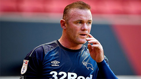 Rooney sẵn sàng giải nghệ để chuyên tâm làm HLV