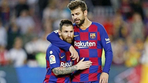 Pique mong Messi sẽ ở lại Barca