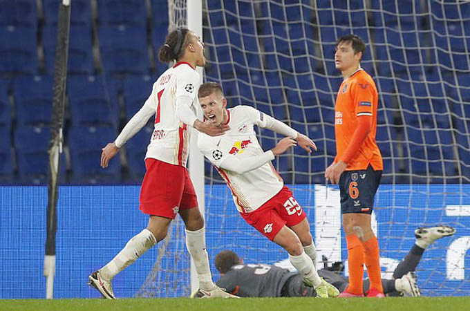 RB Leipzig giành chiến thắng kịch tính trước Istanbul Basaksehir 
