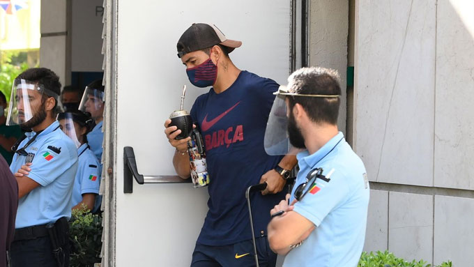 Juventus bị điều tra ở vụ Suarez