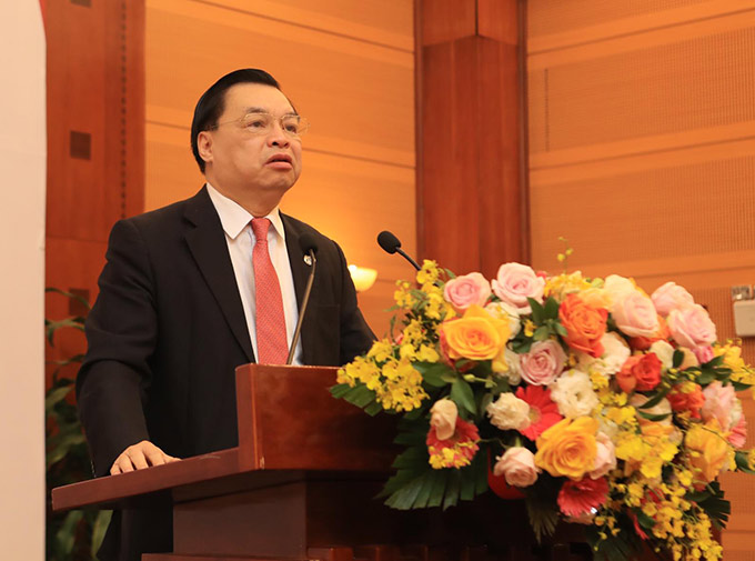 Đồng chí Lê Mạnh Hùng - Phó Trưởng ban Tuyên giáo Trung ương, Trưởng Tiểu ban Tuyên truyền Đại hội Thi đua yêu nước toàn quốc lần thứ X phát biểu tại buổi gặp gỡ báo chí 