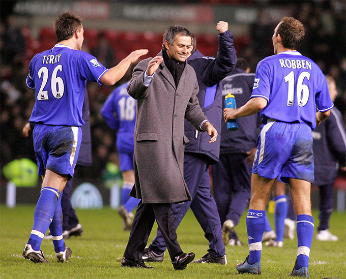 HLV Mourinho giúp Chelsea trở thành thế lực ở giải Ngoại hạng Anh