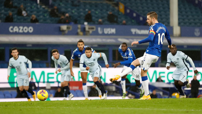 Everton đả bại Chelsea nhờ bàn duy nhất từ chấm 11 mét