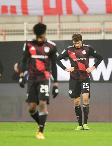 Các cầu thủ Bayern thất vọng với chính mình sau trận hòa với Union Berlin