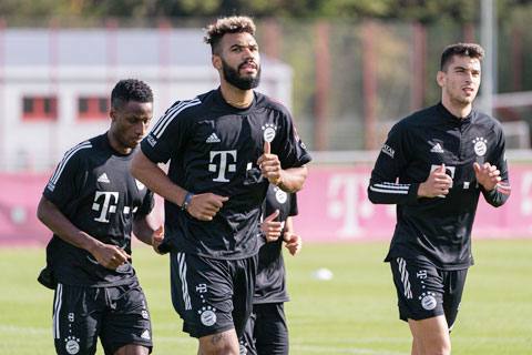 Sarr, Choupo-Moting và Roca (từ trái qua) gây thất vọng kể từ khi gia nhập Bayern