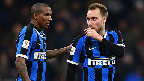 Inter tiến vào 'Tháng 1 giông bão'